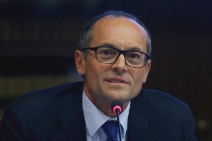 Il procuratore Sergio Sottani durante una conferenza stampa sul bilancio 2024 della Procura Generale di Perugia.